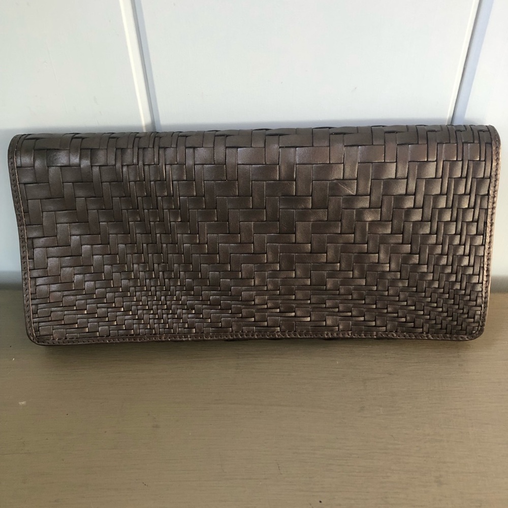 Metallic clutch